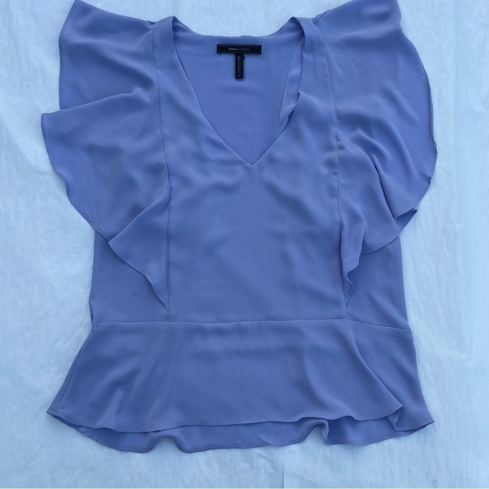 BCBG Maxaria lindley top light purple/periwinkle size small